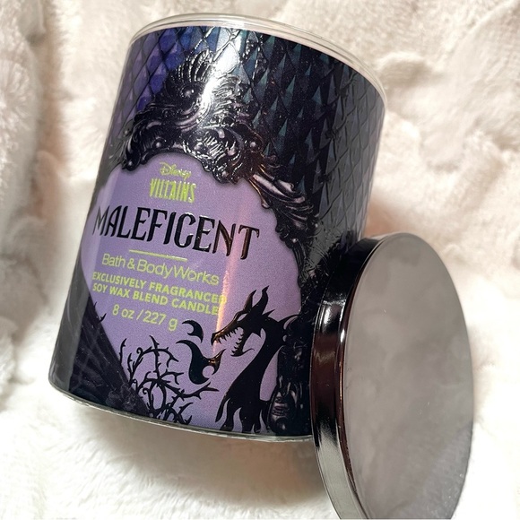 🖤NWT Disney Villains Maleficent Candle Bath & Body Works 8oz Single Wick - Picture 4 of 9